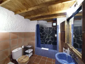 Casas Cueva y Cortijo La Tala en Guadix - Casa de banho
