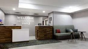 Hampton Inn East Windsor - Resepsjon