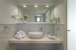 Iria Beach Art Hotel - Badeværelse