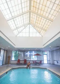Sheraton Lincoln Harbor Hotel - Pool