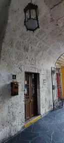 Flying Dog Hostel Arequipa - Reception