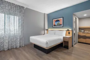 DoubleTree by Hilton Phoenix Midtown - Room