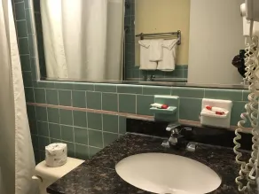 Atlantic Motor Inn Near Boardwalk - Salle de bain