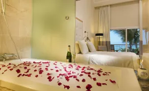 Grand Palladium Palace Resort Spa & Casino - All Inclusive - Room