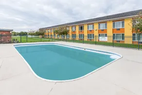 Days Inn by Wyndham Holland - Chambre