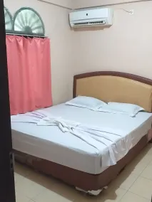 Kenangan Guest House - Habitación
