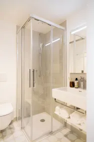 HOOD Hotel - Badezimmer