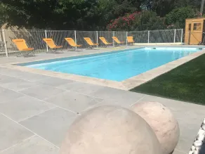 Brit Hotel Salon de Provence - Pool