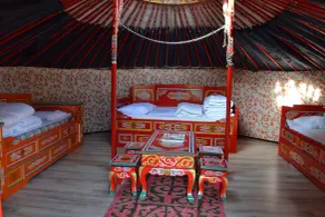 Rando-Yourte - Habitación