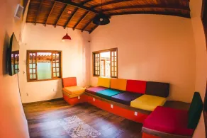 Hostel Refúgio - Lobby sitting area
