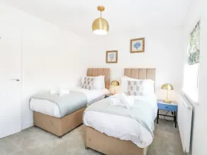 Pine Cottage - Zimmer