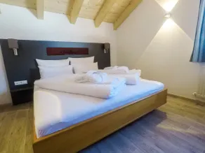 Collina Hotel Garni - Rum