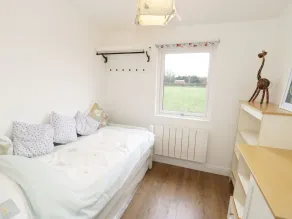 Foxes Den - Room