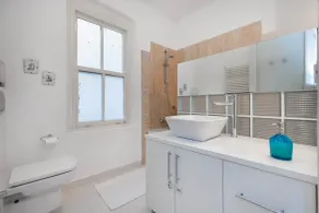 Ev Apartments Cihangir - Baño