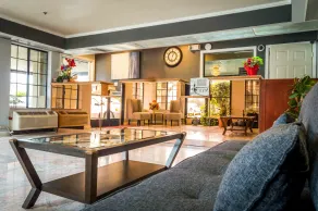 Executive Inn & Suites Sacramento - Área de estar no saguão