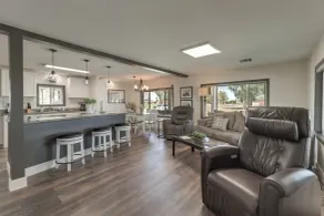 Golf Course Views: Resort Retreat in Sun Lakes - Interiör