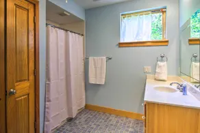 Spacious Lexington Home w/ Breathtaking Views - Salle de bain