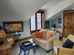 1851 Bayfield Landing - Living area