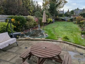 Central Large House close to Heathrow - Room