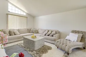 Bay & Hill Views: Modern Hercules Home - Interiør