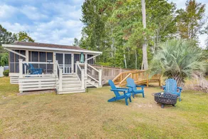 Fish, Swim & Grill: Lakefront Carolina Home! - Interiør