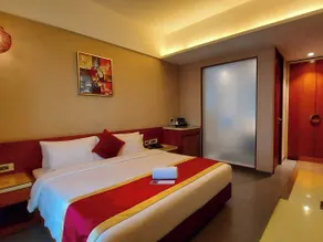Capital Plaza Residency and conventional center - Room