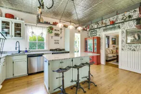 Historic Home w/ Hot Tub and Game Room in Augusta - Interiør