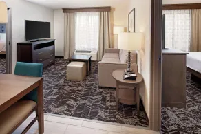 Homewood Suites by Hilton Ronkonkoma - Room