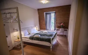 Latour Mestia - Zimmer