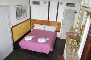Chambres d'Hôtes L'Enclos des Jacobins - Zimmer