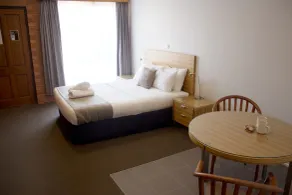 Albury Paddlesteamer - Room