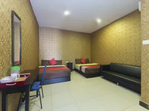 Night Queen Hotel sepang - Chambre