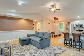 Cabin w/ Beach Access in Brant Lake: Dogs Welcome! - Innvendig