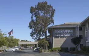 Executive Inn & Suites Oakland - Vue de la chambre