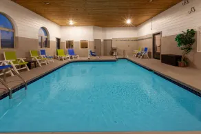 Days Inn by Wyndham Racine/Sturtevant - Piscine