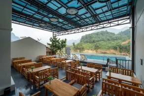 Odyssey Hotel 2, Tours & Motorbikes Rental - Restaurant