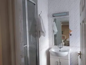 The Anchor Inn - Bathroom