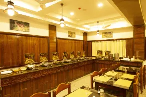 Sterling Darshan Guruvayur - Restaurant