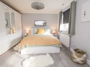 17 St Magnus Close - Habitación