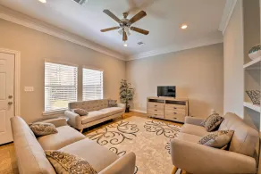 Spacious Houston Home ~ 16 Mi to NRG Stadium! - Innenbereich