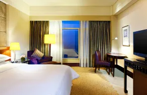 Sheraton Dongguan Hotel - Room