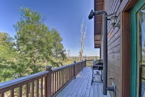Modern Show Low Retreat w/ Deck & Mtn Views! - Interiør
