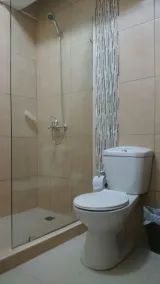 Luxury Karla Apartments - Bathroom
