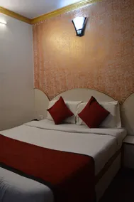 Hotel Sidharath - Camera