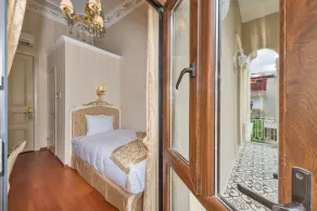 Enderun Hotel Istanbul - Room