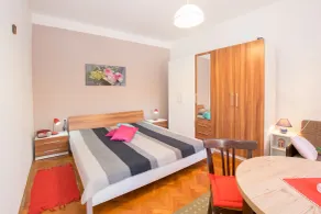 Pleasant 4 person apartment Ana - Room