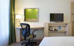 Hampton by Hilton Minsk City Centre - Room