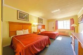 Capital O Stevenson Inn Riverside - Chambre