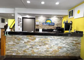 Days Inn by Wyndham Mason City - Réception