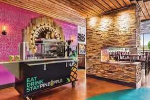 Staypineapple, Hotel Rose, Downtown Portland - Restaurant